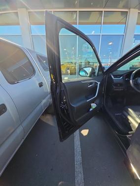 2021 Toyota RAV4 Hybrid SE