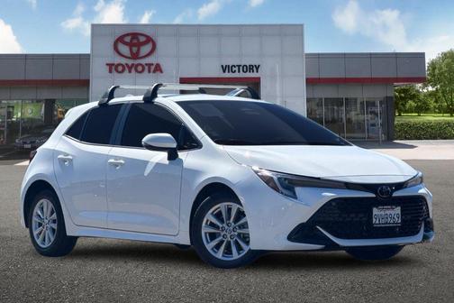 Ice Cap 2025 Toyota Corolla SE