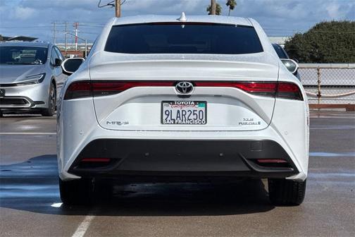 2023 Toyota Mirai Base