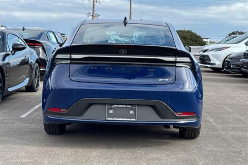 2026 Toyota Prius Plug-In Hybrid SE