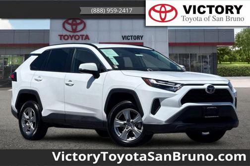 Ice Cap 2025 Toyota RAV4 XLE