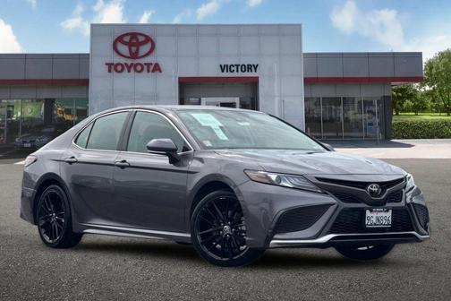 Predawn Gray Mica 2023 Toyota Camry XSE