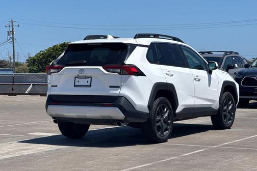Ice Cap 2024 Toyota RAV4 Adventure