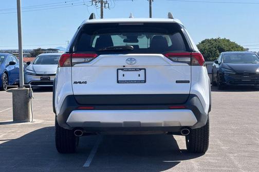 Ice Cap 2024 Toyota RAV4 Adventure