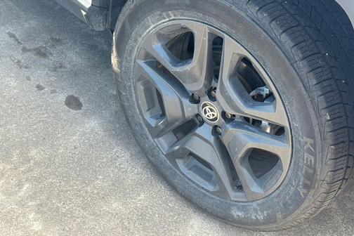 Ice Cap 2024 Toyota RAV4 Adventure