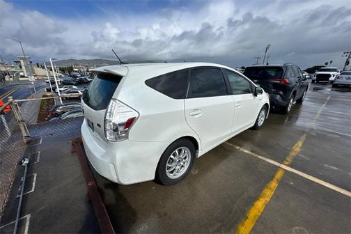 2013 Toyota Prius v Three