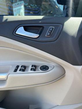 TUXEDO BLACK METALLIC 2014 Ford Escape SE