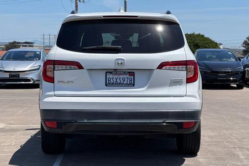 Lunar Silver Metallic 2021 Honda Pilot AWD Special Edition