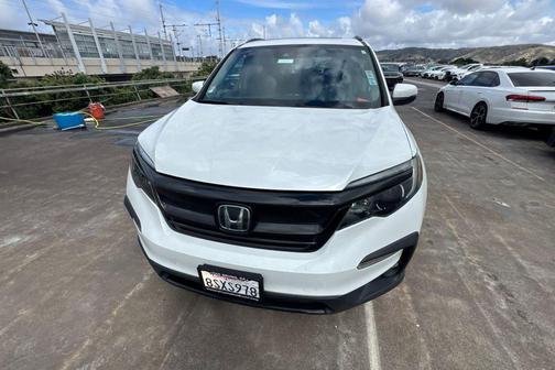 Lunar Silver Metallic 2021 Honda Pilot AWD Special Edition