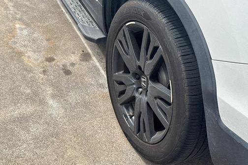 Lunar Silver Metallic 2021 Honda Pilot AWD Special Edition