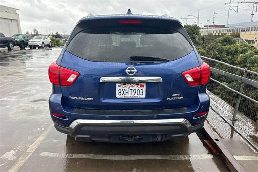 2020 Nissan Pathfinder Platinum 4WD