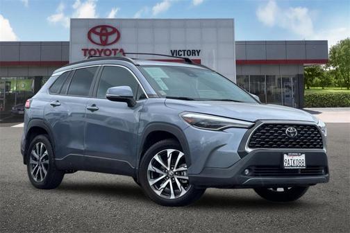 2022 Toyota Corolla Cross XLE