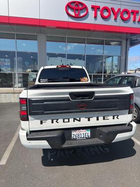Glacier White 2025 Nissan Frontier PRO-4X
