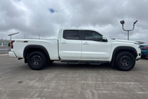 Glacier White 2025 Nissan Frontier PRO-4X