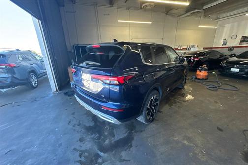 2024 Mitsubishi Outlander SE 2.5 2WD