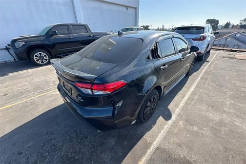 2025 Toyota Corolla Hybrid LE