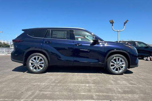 Blueprint 2026 Toyota Highlander Hybrid Limited
