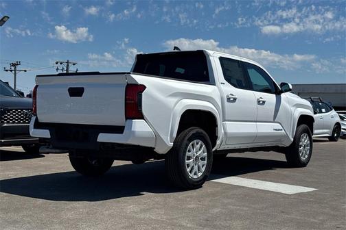2025 Toyota Tacoma SR5