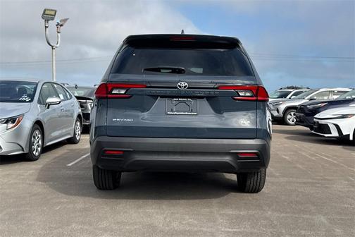 2026 Toyota Grand Highlander Hybrid XLE