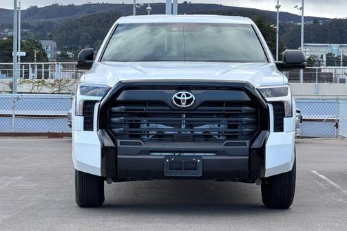Ice Cap 2026 Toyota Tundra SR