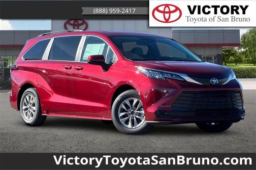 2026 Toyota Sienna LE