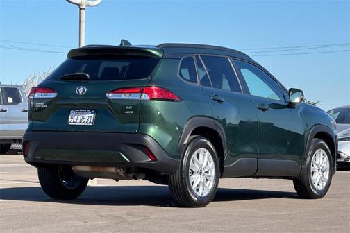 2023 Toyota Corolla Cross LE