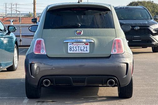 2015 FIAT 500 Abarth