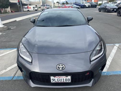 2024 Toyota GR86 Premium