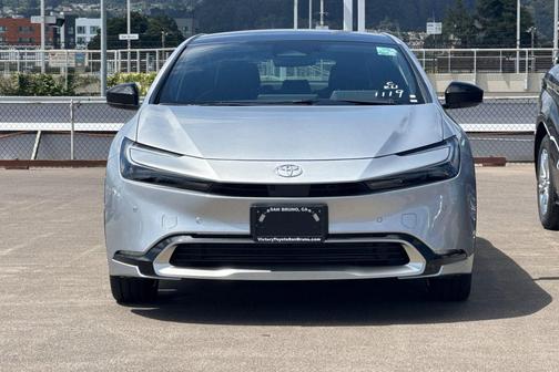 Cutting Edge 2026 Toyota Prius Plug-In Hybrid XSE Premium