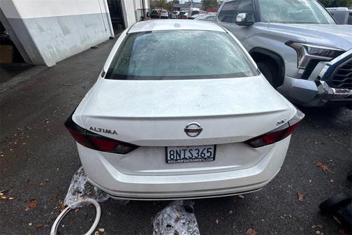 2020 Nissan Altima 2.5 SV