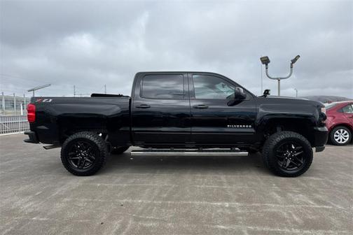 2018 Chevrolet Silverado 1500 2LT