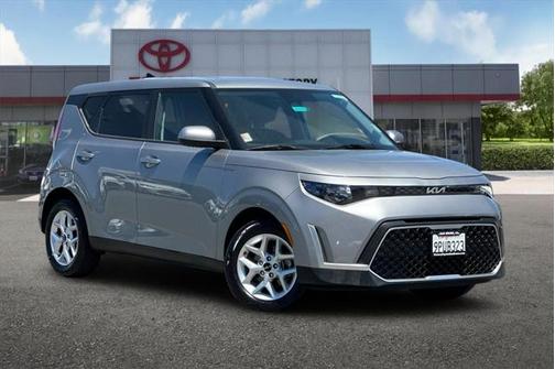 2023 Kia Soul LX