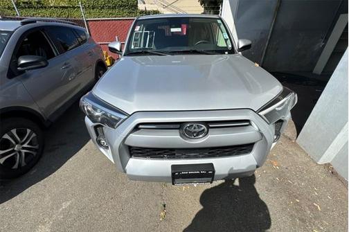 2023 Toyota 4Runner SR5