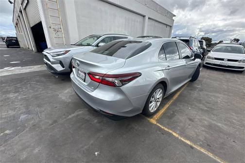 2024 Toyota Camry LE