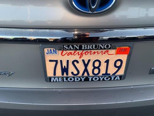 2017 Toyota Camry Hybrid SE