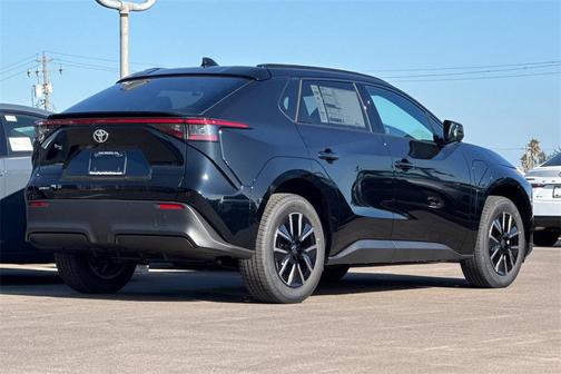2026 Toyota bZ XLE Plus