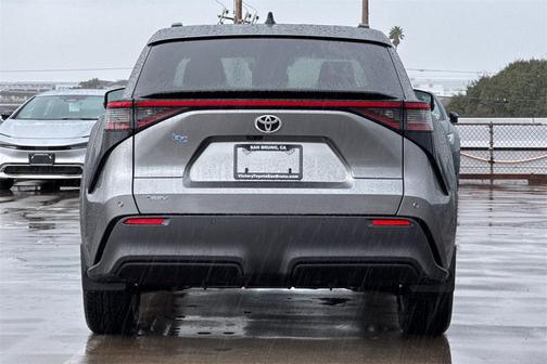2026 Toyota bZ XLE Plus