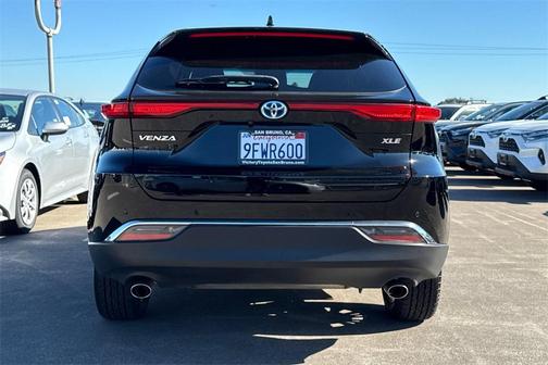 2023 Toyota Venza XLE