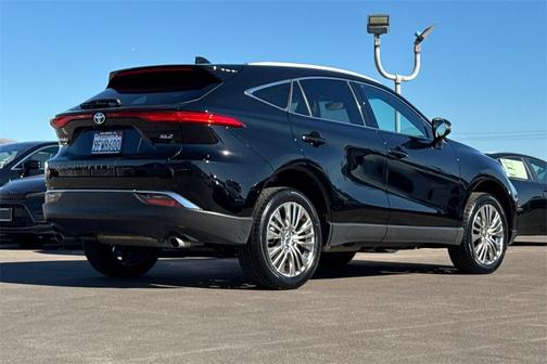 2023 Toyota Venza XLE