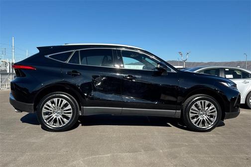 2023 Toyota Venza XLE