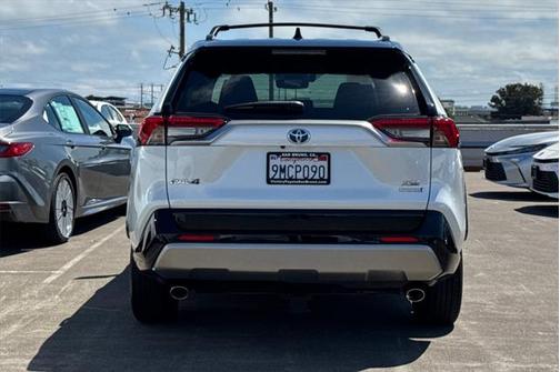 2024 Toyota RAV4 Hybrid SE
