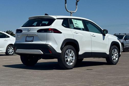 Wind Chill Pearl 2026 Toyota Corolla Cross L