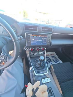 Pavement 2023 Toyota GR86 Base