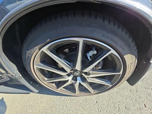 Pavement 2023 Toyota GR86 Base