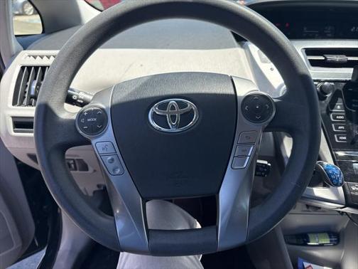 2015 Toyota Prius v Three