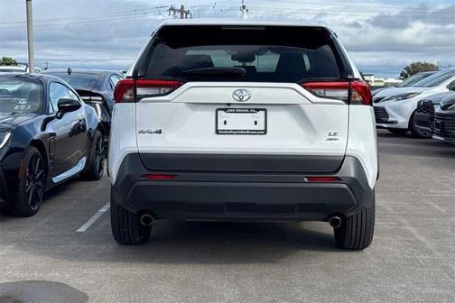 2024 Toyota RAV4 LE