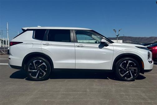 2024 Mitsubishi Outlander SE 2.5 2WD