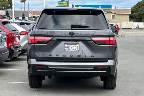 2024 Toyota Sequoia Platinum