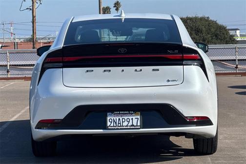 2024 Toyota Prius XLE