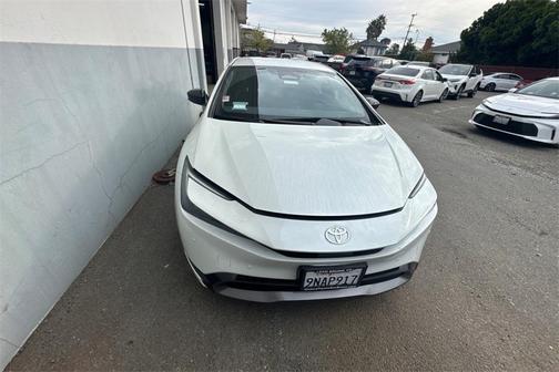 2024 Toyota Prius XLE